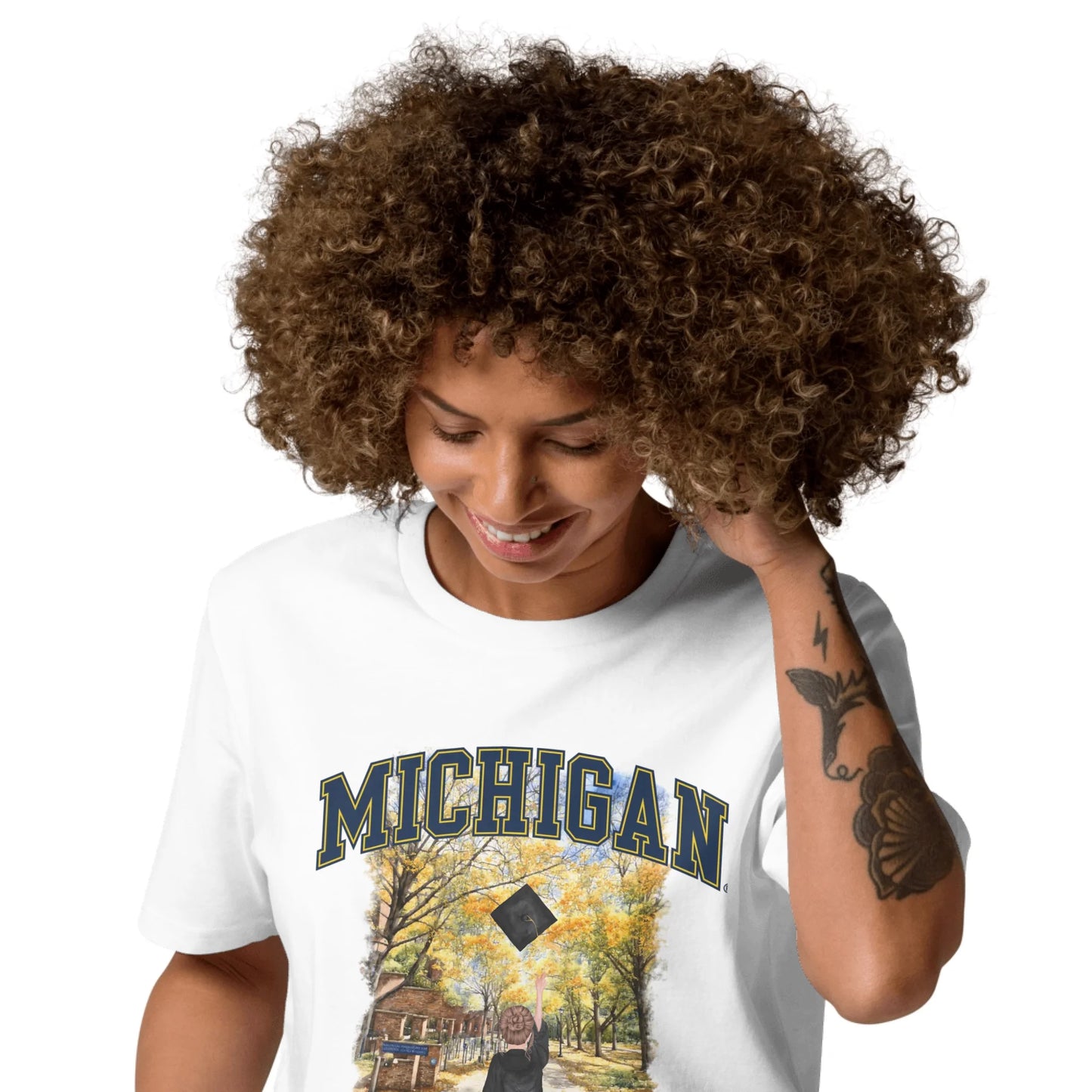 05_sttu755_onwoman3_front_base_whitebg